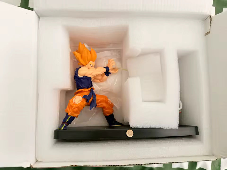 boite ouverte dedans mousse blanche figurine socle rangement